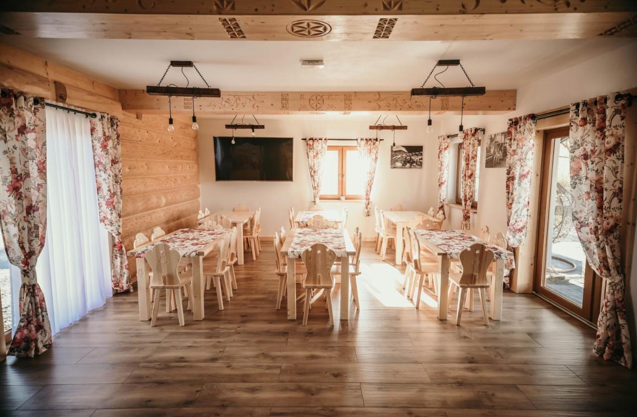 Tarasowka U Zajaca Bed & Breakfast Czerwienne Exterior foto